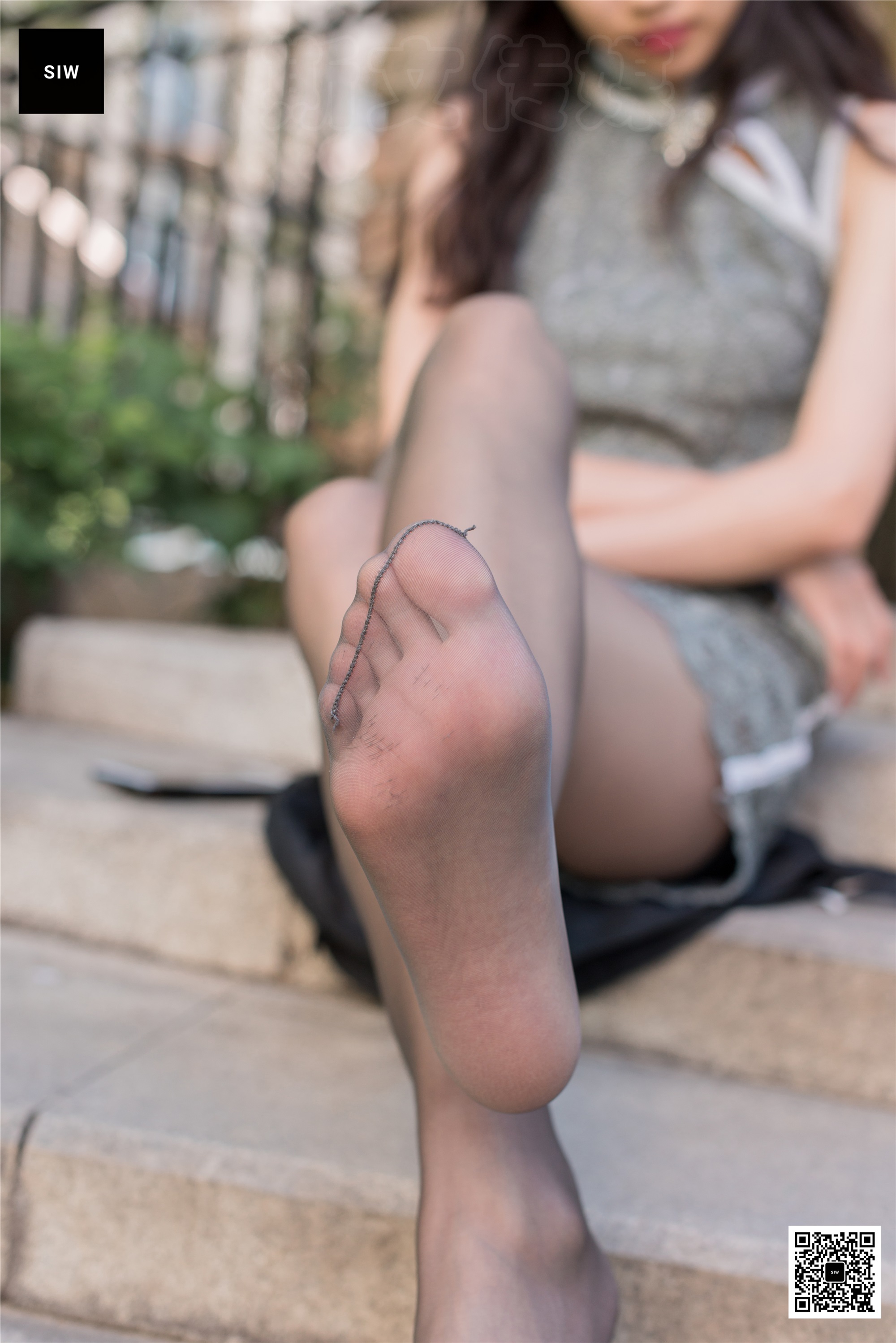 SIW斯文传媒  VOL.031 灰丝畅想-蓉儿